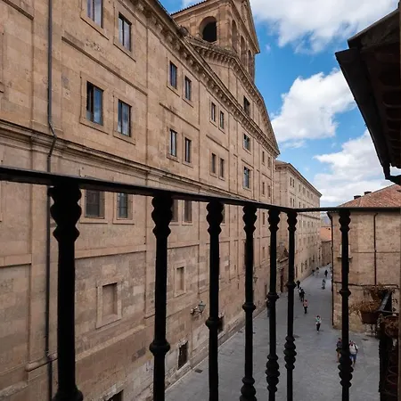 Daire Estudio En La Calle Mas Bonita De Salamanca