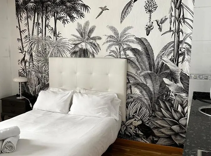 Estudio En La Calle Mas Bonita De